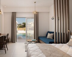 Hotel Nama Retreat (Pastida, Grecia)