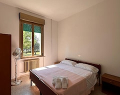 Bed & Breakfast Ostello e Camere Private Prima Luce Foresteria (Giulianova, Ý)