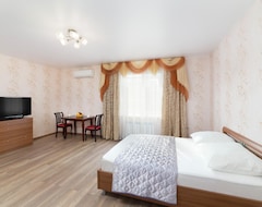 Hotel Chetyre Sezona (Samara, Russia)