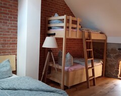 Căn hộ có phục vụ Maisonette With 3 - 4 Bedrooms And Max. 10 Beds (Großharthau, Đức)