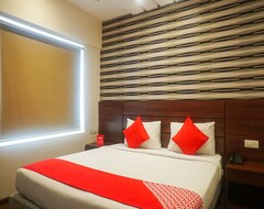 Collection O 15614 Hotel Olive Somwar Peth (Pune, India)