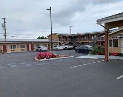 Hotel Desert Inn Motel (Corona, USA)