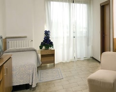 Hotel Genzianella (Cérvia, Italy)