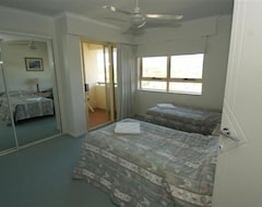 Aparthotel The Esplanade Riverview Holiday Apartments (Maroochydore, Australija)