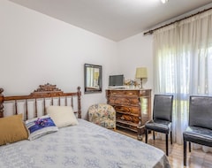 Tüm Ev/Apart Daire 6 Bedroom Accommodation In Matadepera (Matadepera, İspanya)