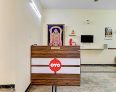 Khách sạn Oyo Serenity Home Stay (Tirupati, Ấn Độ)
