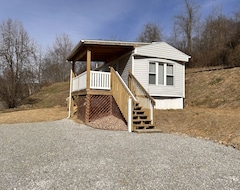 Camping Convenient, Cozy And Comfortable Compact Home (Waynesburg, EE. UU.)