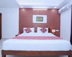 Khách sạn Capital O 24373 Hilite Inn (Kochi, Ấn Độ)