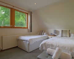Toàn bộ căn nhà/căn hộ Comfy Holiday Lodge For 6 - Finlake Resort In Devon (Chudleigh Knighton, Vương quốc Anh)