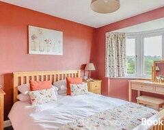 Toàn bộ căn nhà/căn hộ 4 Bed In Denbigh 78960 (Llannefydd, Vương quốc Anh)