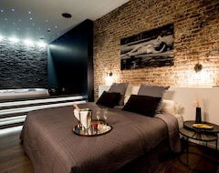Bed & Breakfast Chambre avec jacuzzi sauna privatif (Bruxelles, Belgija)