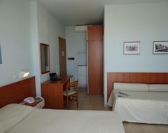 Khách sạn Hotel Sole e Mare (Lido di Camaiore, Ý)