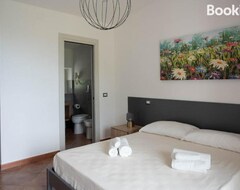 Bed & Breakfast Villa Angeline (Stella Cilento, Ý)