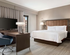 Khách sạn Hampton Inn & Suites Kansas City Downtown Crossroads, Mo (Kansas City, Hoa Kỳ)