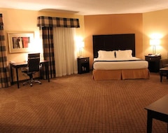 Khách sạn Holiday Inn Express Lewisburg/New Columbia (New Columbia, Hoa Kỳ)