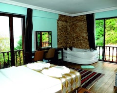 Khách sạn Hill River Hotel (Ağva, Thổ Nhĩ Kỳ)