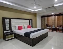 Hotelli Capital O 46699 Hotel Insta (Coimbatore, Intia)
