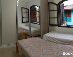 Entire House / Apartment Casa Azul Itagua (Ubatuba, Brazil)