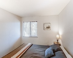 Koko talo/asunto Living Pines Condominium: 2 Br / 2 Ba In Shaver Lake, Sleeps 7 (Shaver Lake, Amerikan Yhdysvallat)