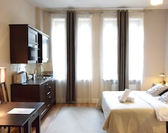 Hotel Blooms Inn & Apartments (Poznanj, Poljska)