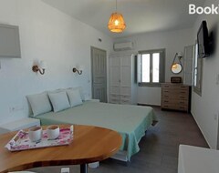 Aparthotel Seascape, apartment 1 with sea view (Folegandros - Chora, Grecia)