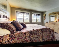 Cijela kuća/apartman Updated 3 Bedroom, 2 Bath Condo With Beautiful Mountain Views (Bartlett, Sjedinjene Američke Države)