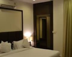 Khách sạn Hotel Clarks Inn Cytrus Noida (Noida, Ấn Độ)