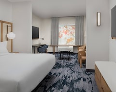Hotel Fairfield Inn & Suites by Marriott Santa Rosa Rohnert Park (Rohnert Park, USA)