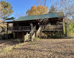 Toàn bộ căn nhà/căn hộ Entire Log Cabin Near Kentucky Lake (Springville, Hoa Kỳ)