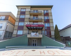 City Hotel Miskolc (Miskolc, Macaristan)