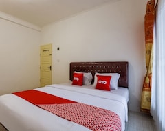 Hotel Oyo 3907 Mine Residence (Padang, Indonesia)