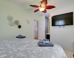 Casa/apartamento entero Pet-friendly Port Charlotte Home W/ Canal Access! (Port Charlotte, EE. UU.)