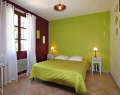 Cijela kuća/apartman 3 Bedroom Accommodation In Beaulieu (Beaulieu, Francuska)