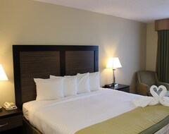 Hotel Baymont Inn & Suites Fort Myers Airport (Fort Myers, USA)