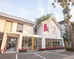Hotelli Four Oclock Hotel (Chiang Mai, Thaimaa)