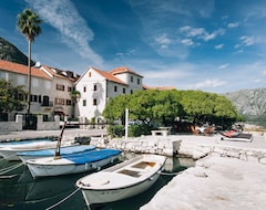 Khách sạn Art Hotel Galathea (Kotor, Montenegro)