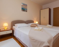 Hotel Apartments 2377 Crikvenica, Jadranovo (Jadranovo, Croacia)