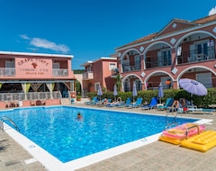 Khách sạn Grapevines Hotel Zakynthos (Argassi, Hy Lạp)