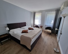 Otel Apartment Residence (Bratislava, Slovakya)