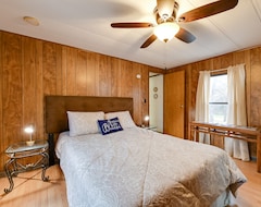 Toàn bộ căn nhà/căn hộ New! Home W/furnished Porch -5min From Lake Texoma (Kingston, Hoa Kỳ)