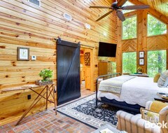 Entire House / Apartment Idyllic Riverfront Cabin With Outdoor Oasis! (Collins, USA)