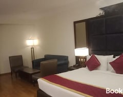 Hotel Chronic International - Birla Mandir (Hyderabad, Hindistan)