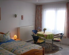 Koko talo/asunto Comfortable Apartment, Close To Beach, Central, Close To The Station For 2 People (Rostock, Saksa)