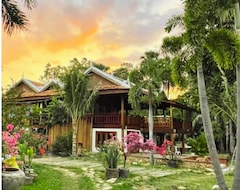Khách sạn Devi Kampot Resort (Kampot, Campuchia)