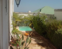 Hotel 15A On Hove (Cape Town, South Africa)