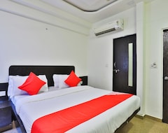 OYO 5904 Hotel Midway Inn (Gandhinagar, Indija)