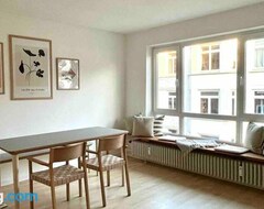 Tüm Ev/Apart Daire Zentrale Wohnung 3 Zimmer 24h Check In (Kiel, Almanya)
