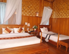 Khách sạn Hotel Golden Island Cottages Nam Pan (Nyaung Shwe, Myanmar)