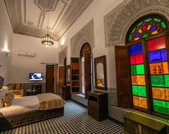Khách sạn Riad La Perle De La Médina (Fès, Morocco)