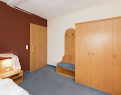 Hotelli Suuri ryhmä majoitus alueella Saksin kanssa olohuone ja paljon muuta (Deutschneudorf, Saksa)